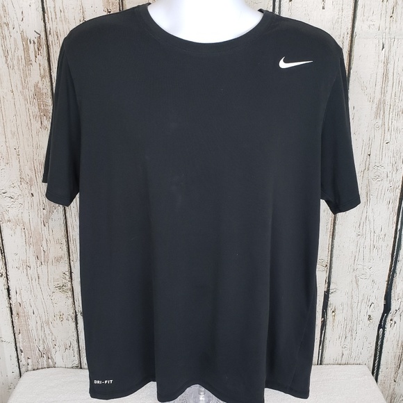 Nike Other - Nike Dri-Fit Athletic Cut XL Short Sleeve Shirt